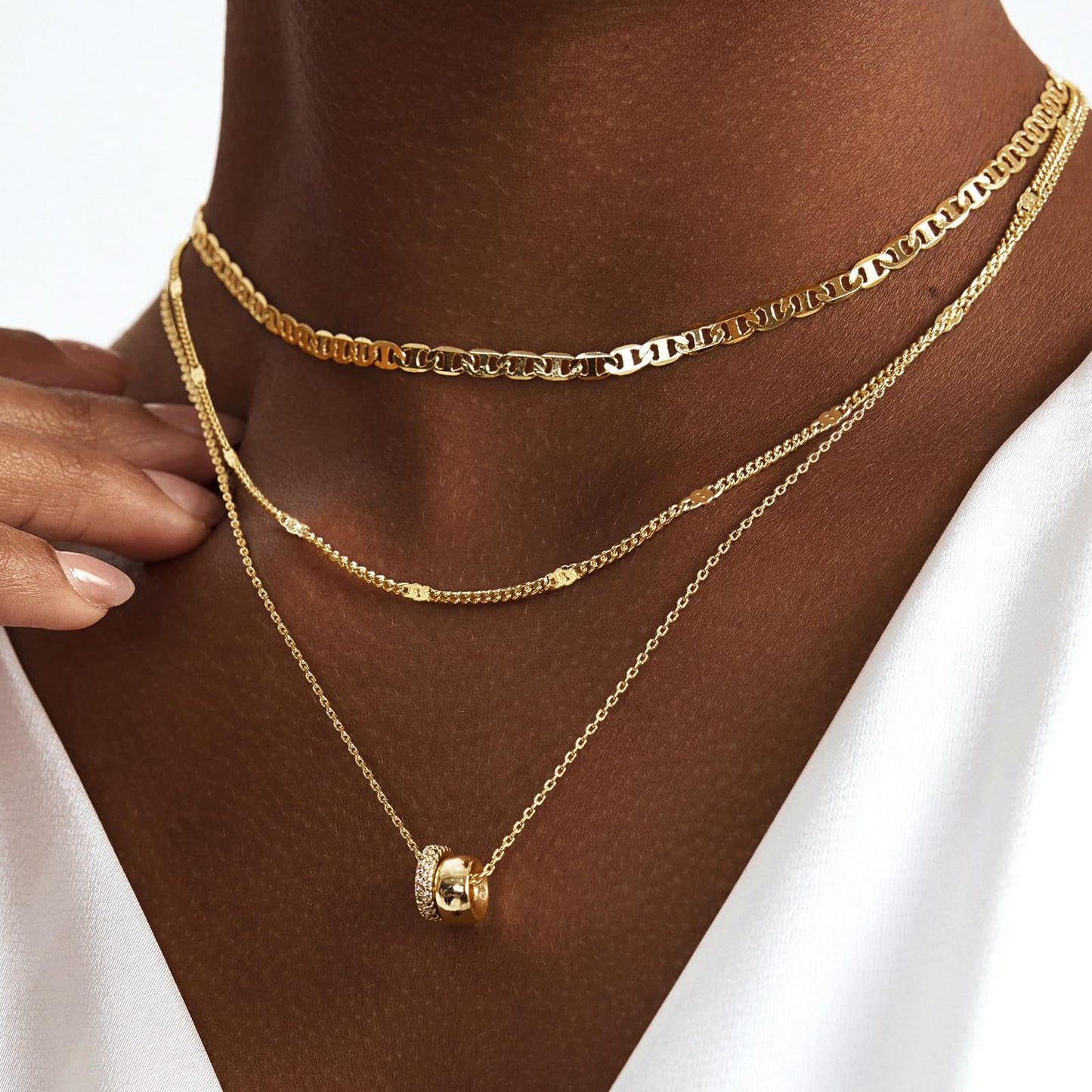 Necklace Zircon-laid